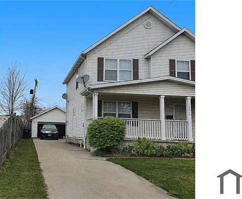 3 bed, $1,672 — Photo 2