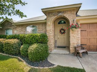 1139 Grove Ct, Burleson, TX 76028