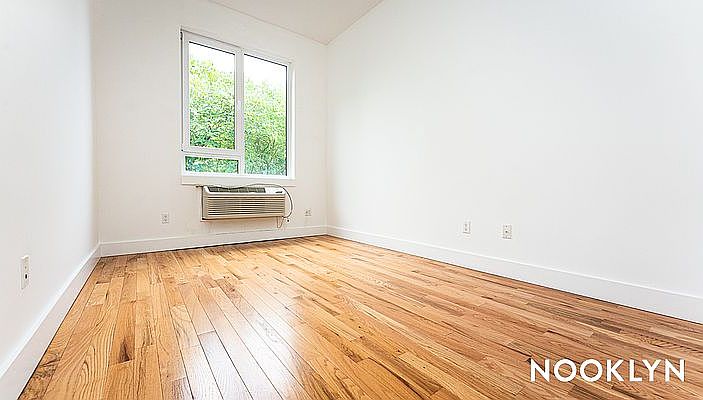 1st image of 2124A Fulton St #2