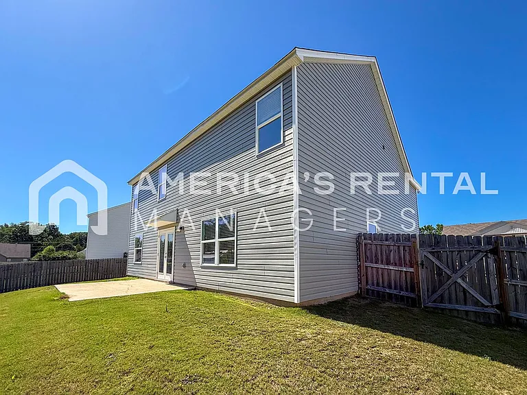 17970 April Leigh Cir — Photo 34