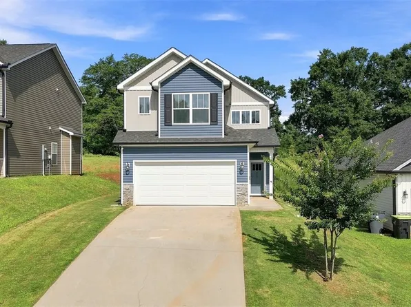 218 Rosewood Cir, Duncan, SC 29334