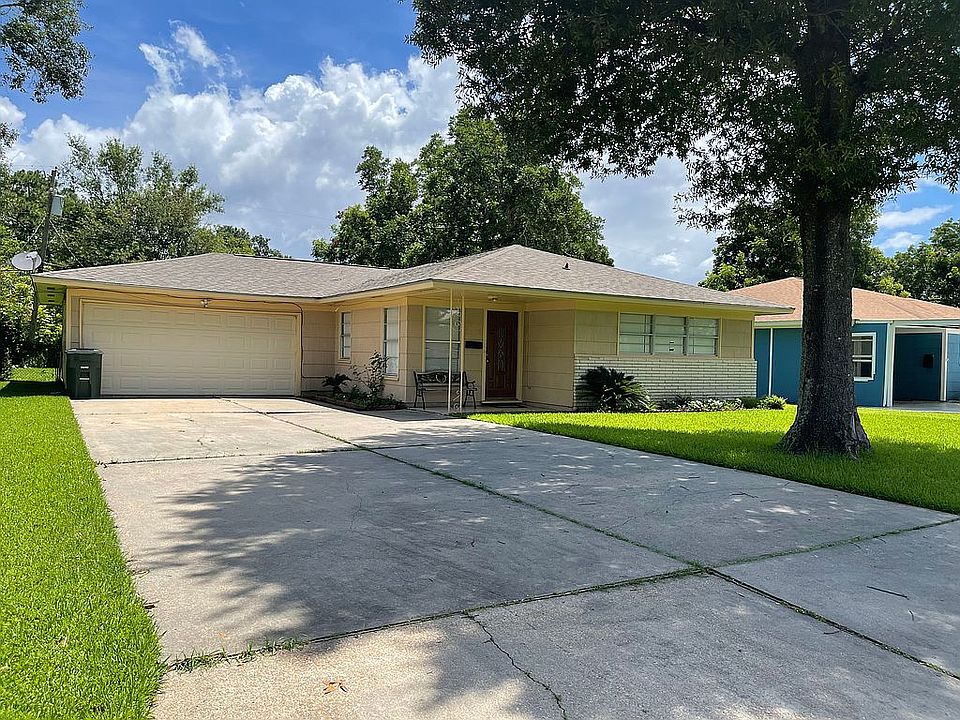 1st image of 2510 Angelle Dr