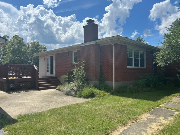 5704 Old Heady Rd, Louisville, KY 40299