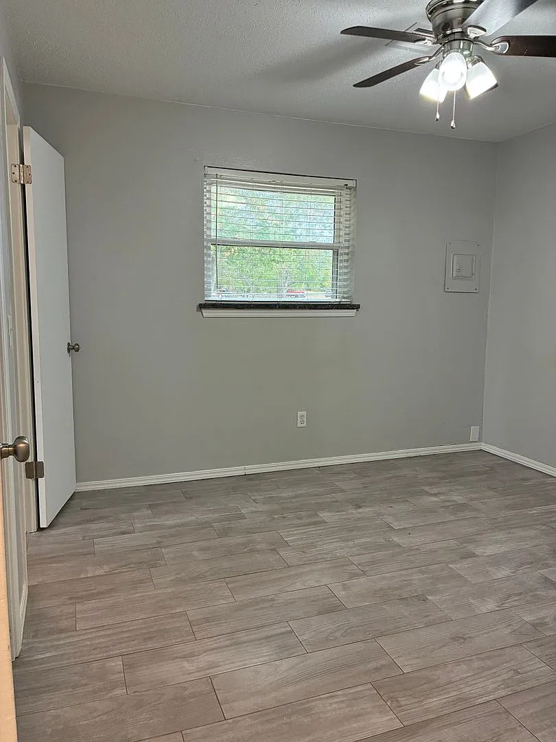 Spacious 3 bedroom home! — Photo 4