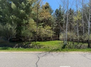 96 N Salisbury Dr, Gladwin, MI 48624