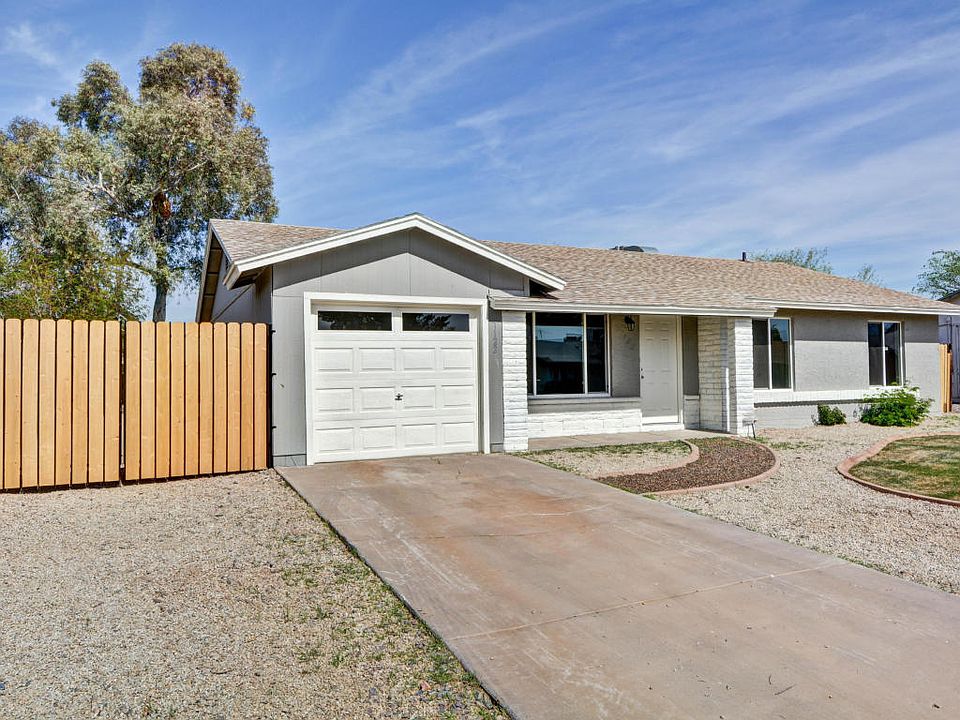 2nd image of 7122 W Cinnabar Ave
