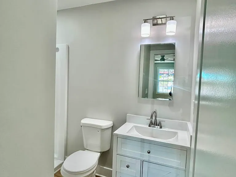 201 Hollywood Dr — Photo 7