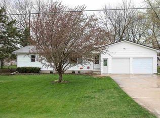 1402 Greeley St, Nashua, IA 50658