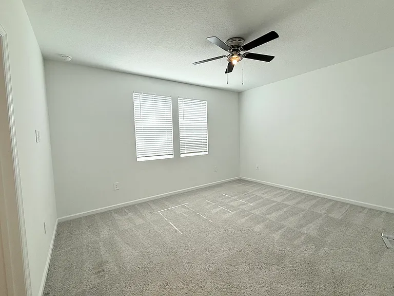 749 Honeyrock St — Photo 10