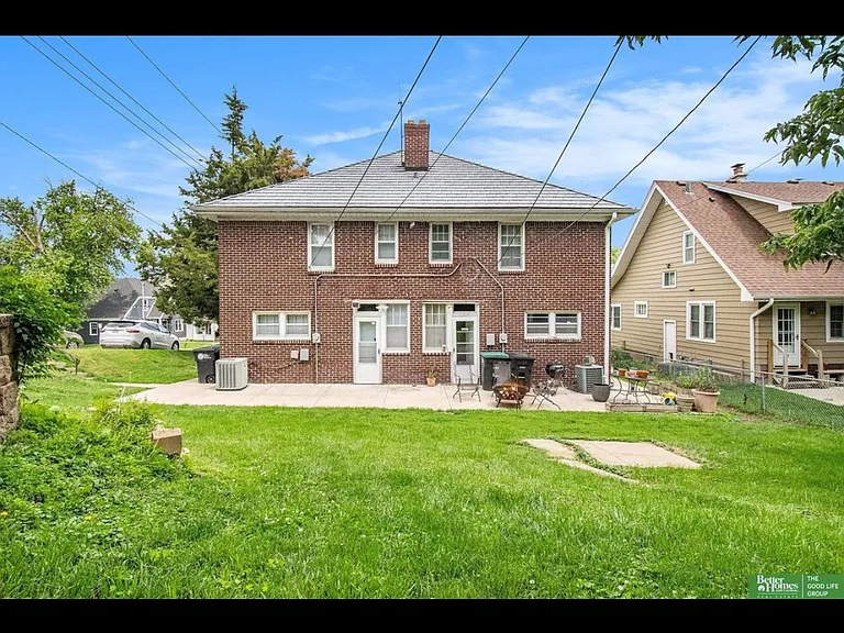 1102 S 35th Ave — Photo 10