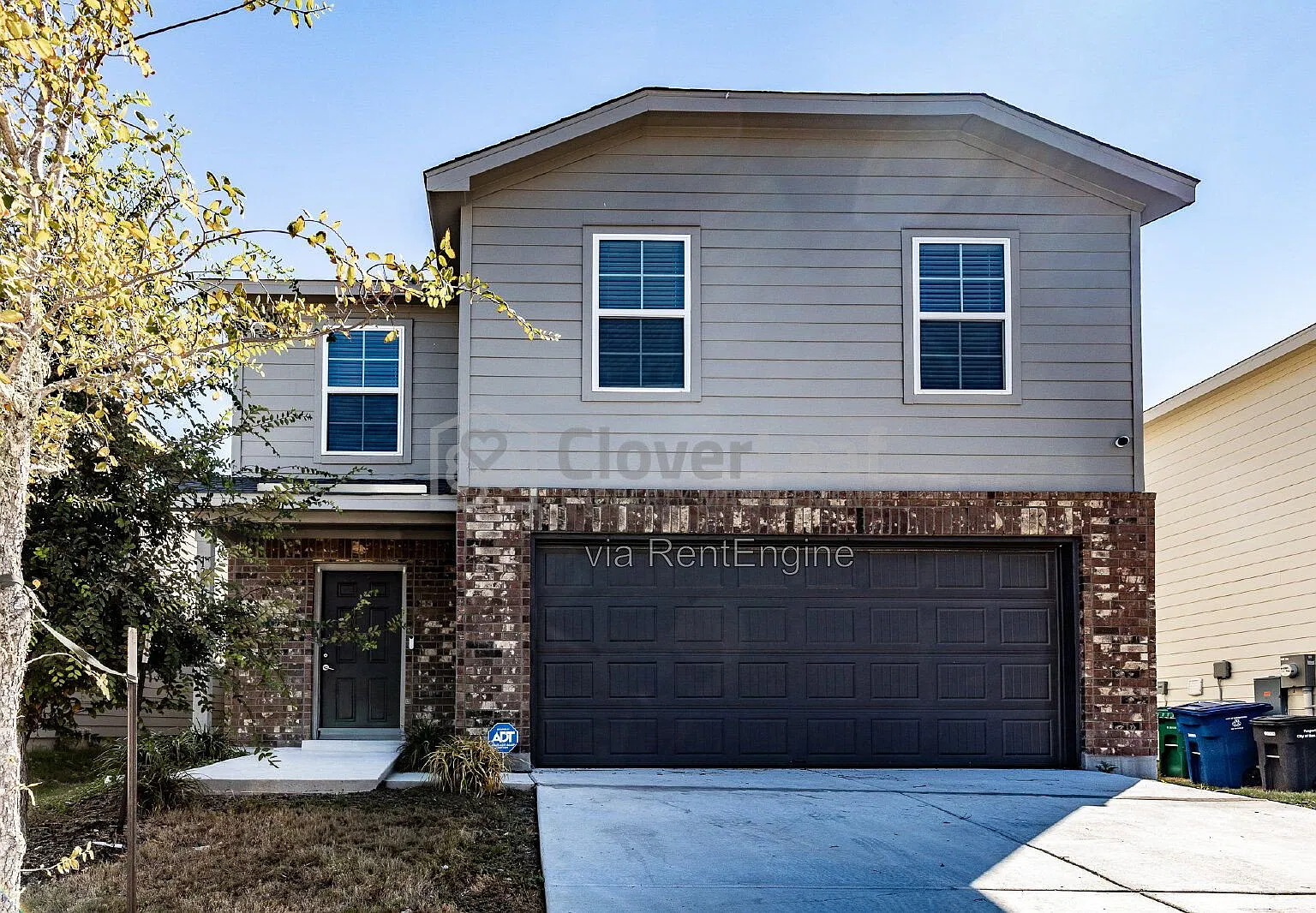 5 bed, 2.5 bath, 2407 sqft, $1,997 — Photo 1