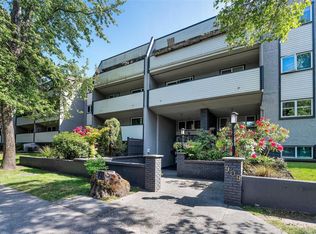 909 Pembroke St #417, Victoria, BC V8T4Z5