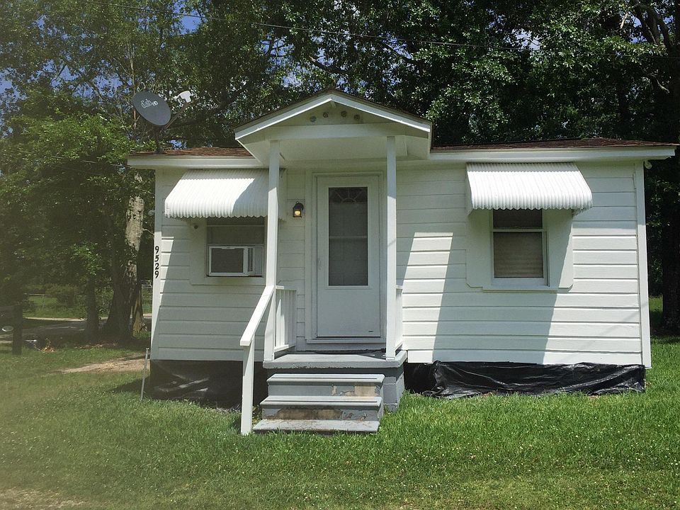 1st image of 9529 Moran St