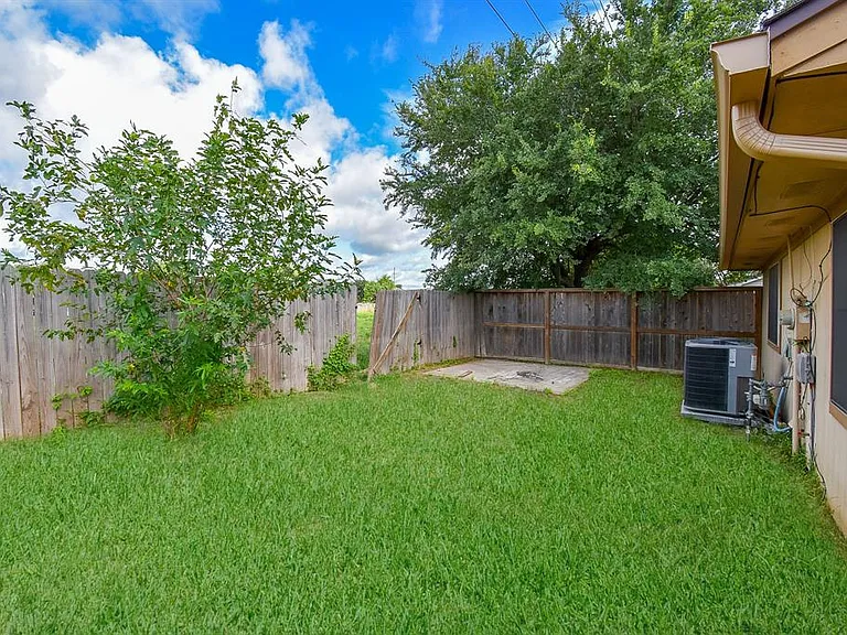 7117 Haven Creek Dr — Photo 14