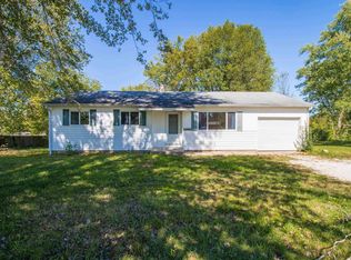 5180 W Hillcrest Dr, Bloomington, IN 47404