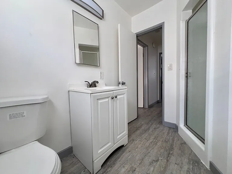 10942-10948 Crenshaw Blvd (Hexagon Eagles LLC) — Photo 7