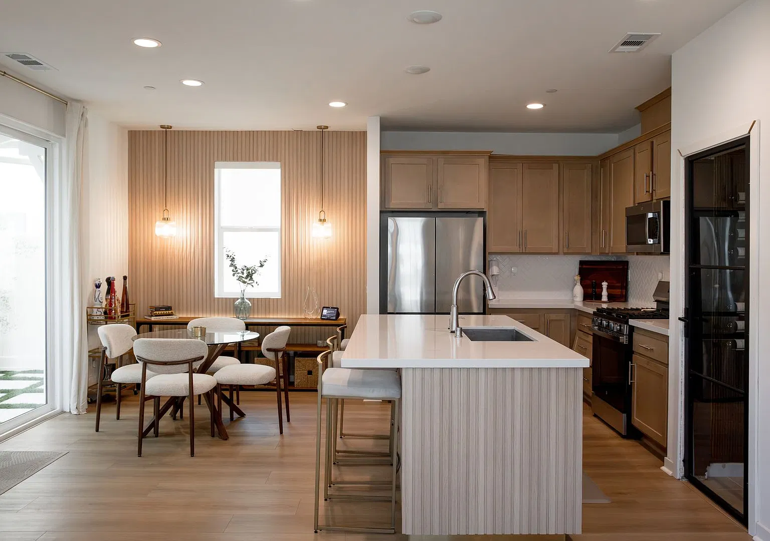 Upgraded Home In Sommer's Bend! — Photo 3