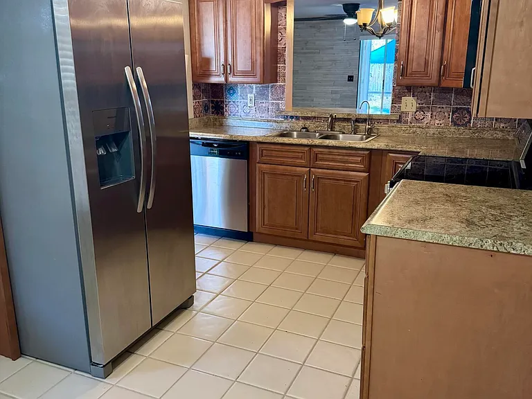 53 Anchor Dr — Photo 10