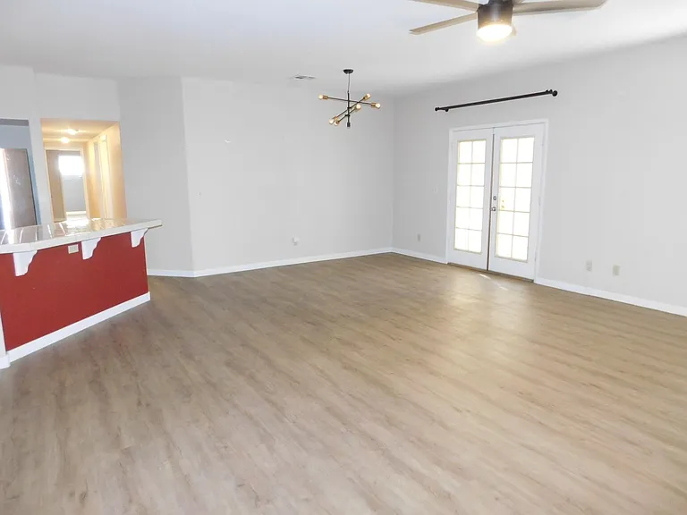 8301 Boseck Dr #115 — Photo 36
