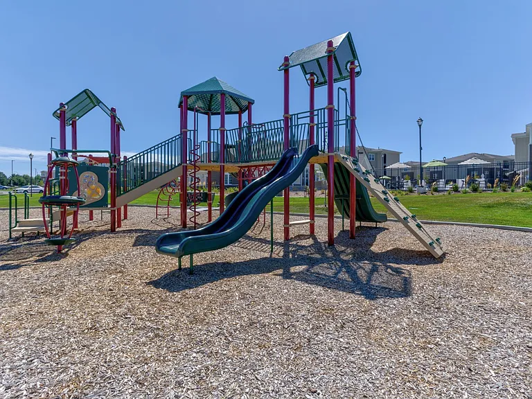 Village at Thorncreek — Photo 43