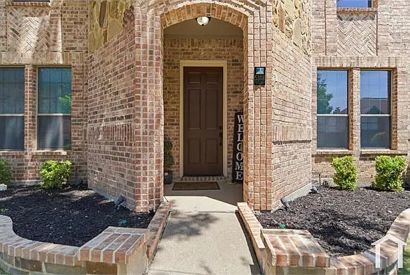 5308 Sandstone Ln — Photo 4