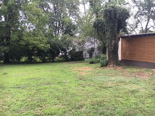 1753 N Garland Ave — Photo 8