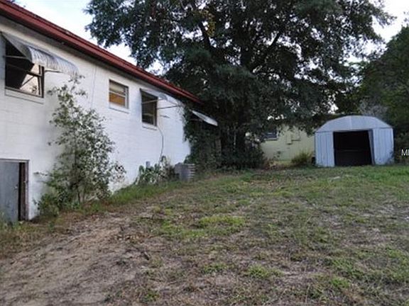 3rd image of 330 N Lancelot Ave
