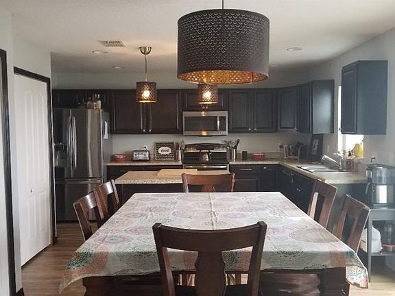 3rd image of 151 Cabrillo Dr