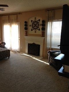 5th image of 760 Raven Dr
