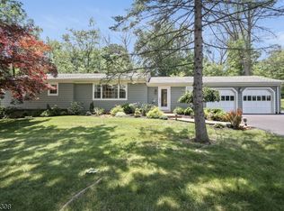 971 Carteret Rd, Bridgewater, NJ 08807