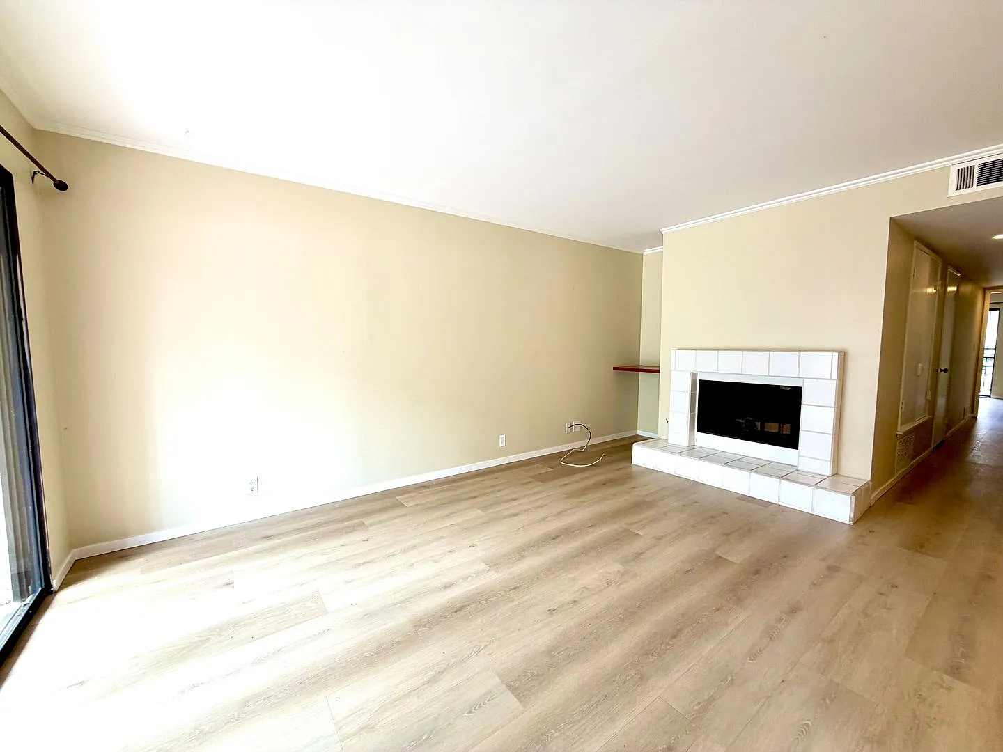 2b/2b Resort-Style Camarillo, Ponderosa Creek Condo — Photo 2