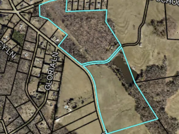 1598 Twin Bridge Rd, Gaffney, SC 29341