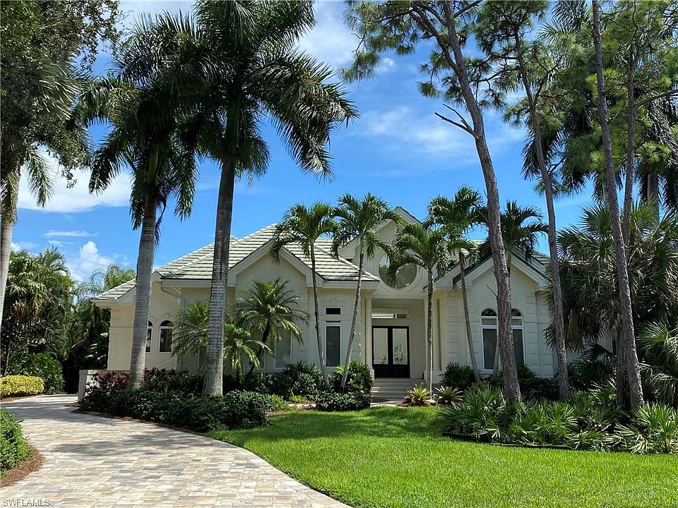 1st image of 27271 Lakeway Ct