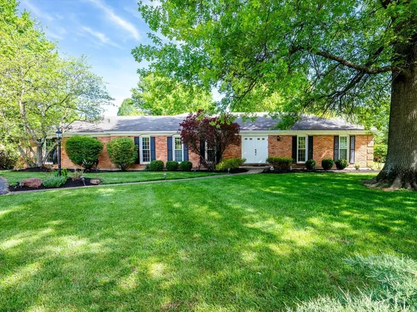 10120 Woodfern Way, Montgomery, OH 45242
