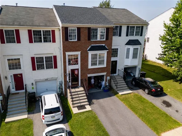 328 S Oak St, Bethlehem, PA 18017