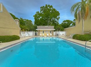 303 Somerset Ln #303, Palm Harbor, FL 34684