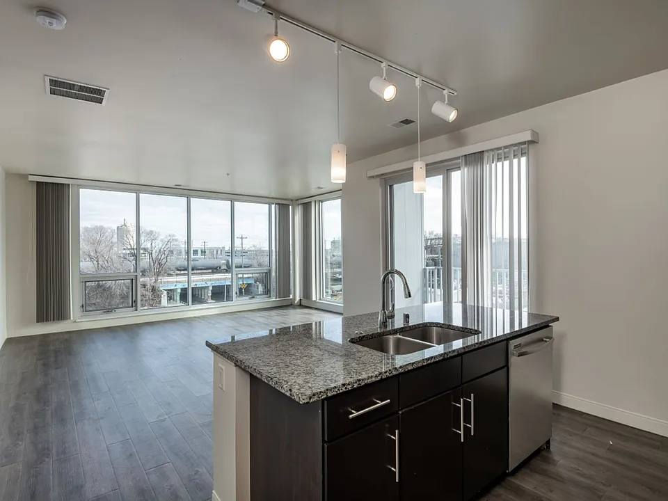 Freshwater Plaza Apartments