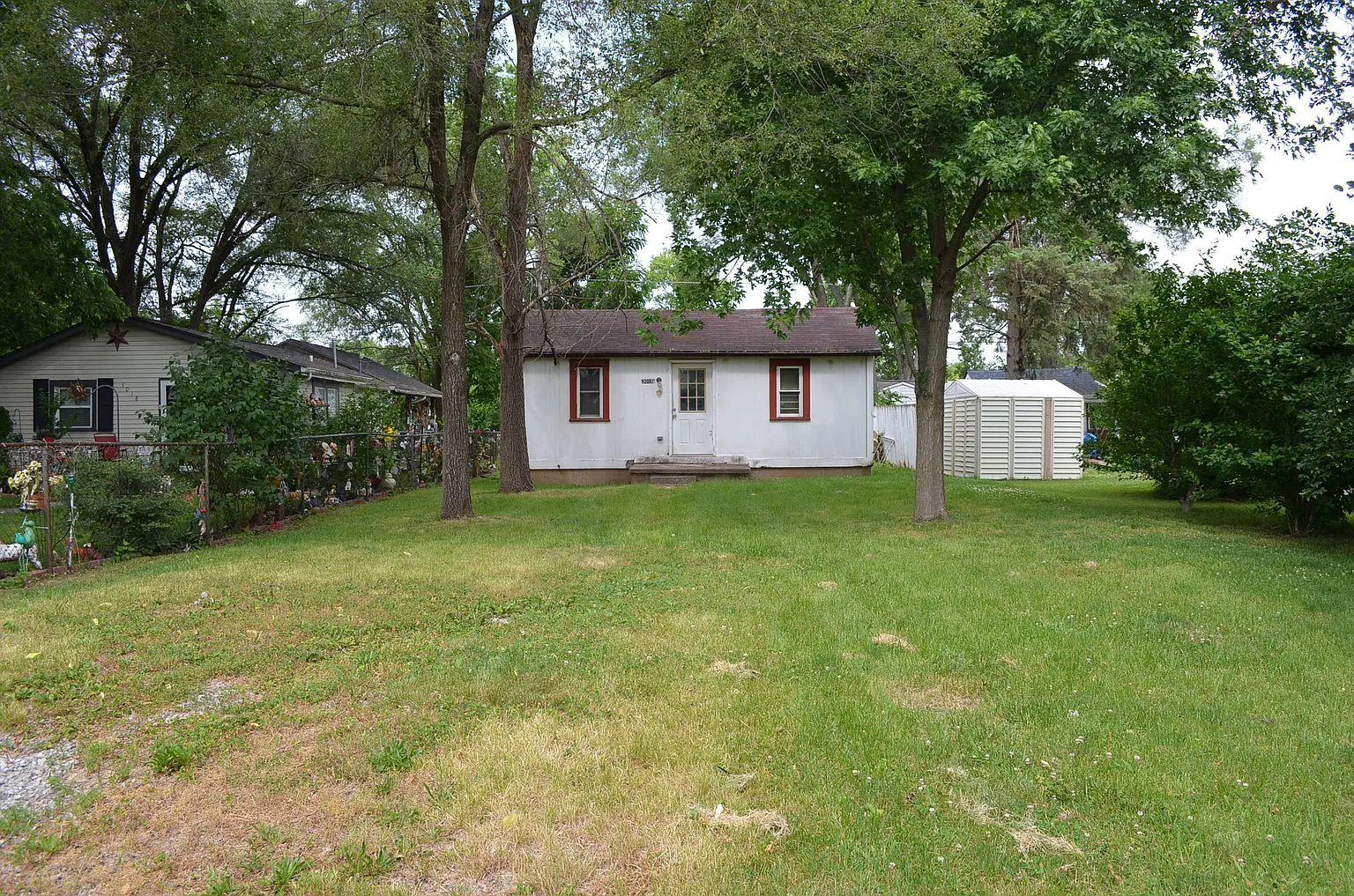 3016 S Lockburn St photo 1