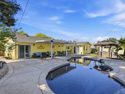 4623 Hazelwood Ave, Sacramento, CA, 95821