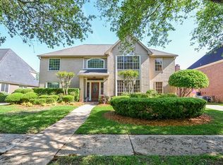 3806 W Wisteria Cir, Sugar Land, TX 77479