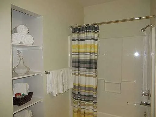 1110 SW 160th Ave — Photo 11