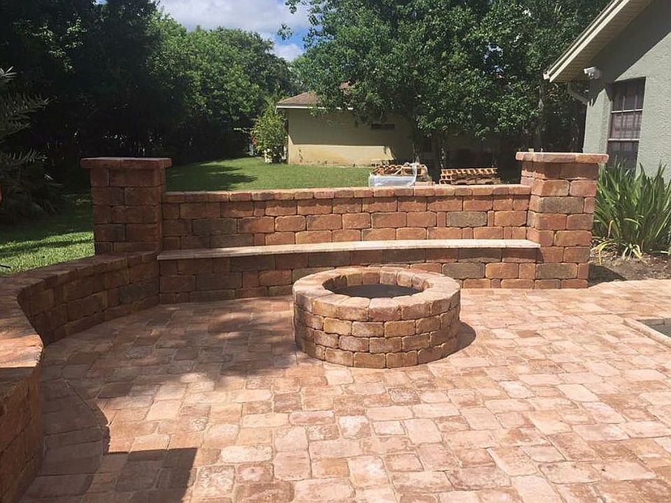 Outdoor Fire Pit 