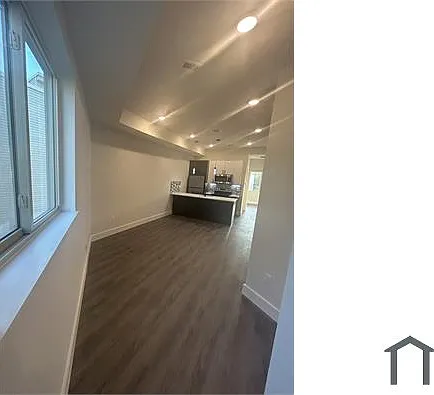 713 N 42nd St #3 — Photo 1