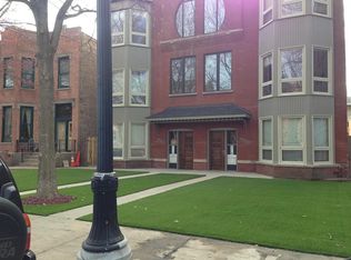 910 S Bishop St APT 3, Chicago, IL 60607