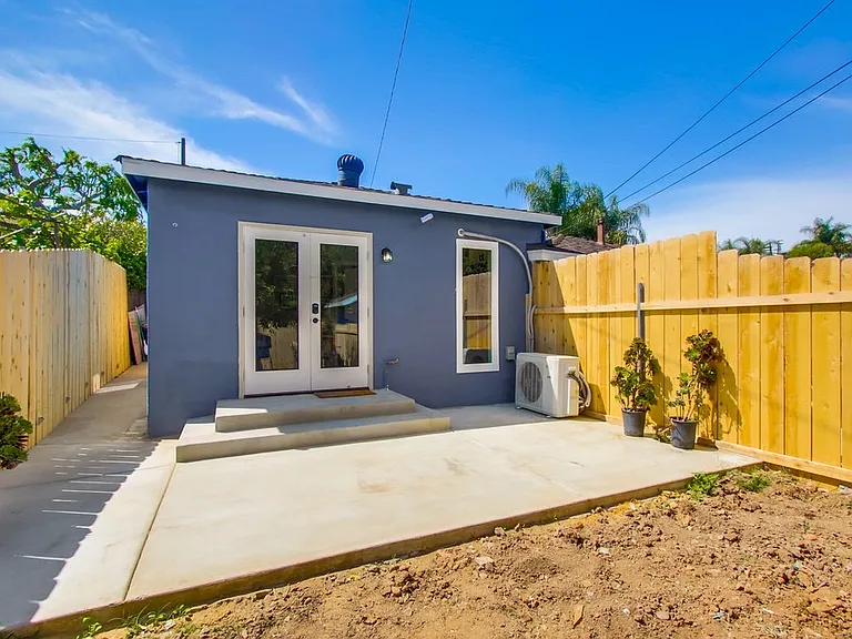 5988 Trojan Ave #C — Photo 2