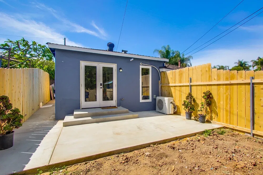 Building Photo - 5988 Trojan Ave #C