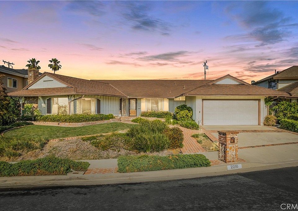 1st image of 2210 El Baile Pl