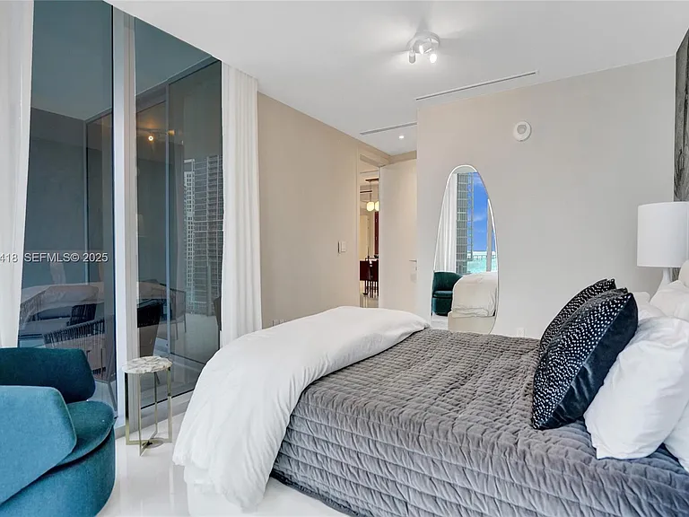 300 Biscayne Blvd #2305W — Photo 27