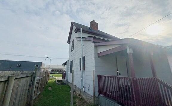 3rd image of 2798 E 5th Ave