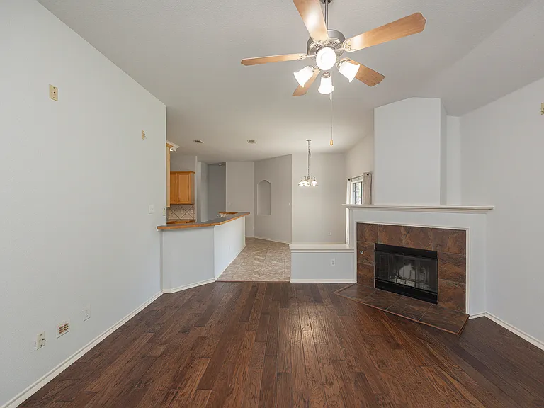 5556 Sky Ridge Dr — Photo 25
